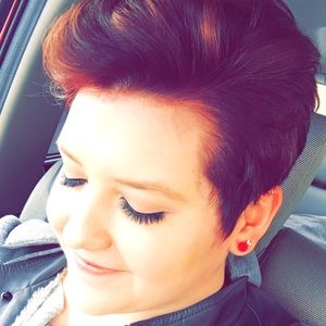 Meet your Posher, Annica